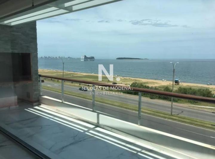 Departamento · 220m² · 5 Ambientes · 1 Cochera