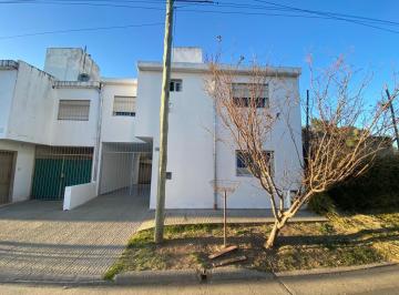 Casa de 3 ambientes, Córdoba · Alquiler 2 Dorm B° Villa Allende Parque