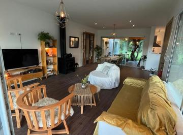Casa de 6 ambientes, Dunamar · Vendemos Casa en La Playa Claromeco Dunamar