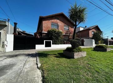 PH · 85m² · 3 Ambientes · 1 Cochera · Duplex 3 Amb + Altillo con Cochera y Patio Al Frente