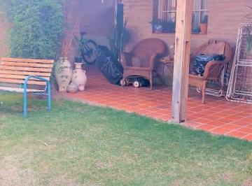 Casa de 5 ambientes, Córdoba · Casa en Venta de 3 Dorm. en Zona Norte
