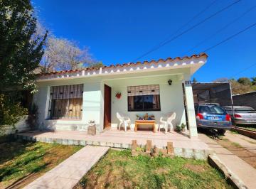 Casa de 6 ambientes, Villa Carlos Paz · Venta: Casa + Departamento - 4 Dorm. 2 Baños - Malvinas - Villa Carlos Paz
