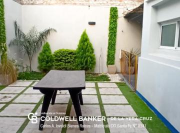 Casa · 173m² · 7 Ambientes · 2 Cocheras · Casa 4 Dorm. en Venta en Santo Tomé Sobre Calle Salta
