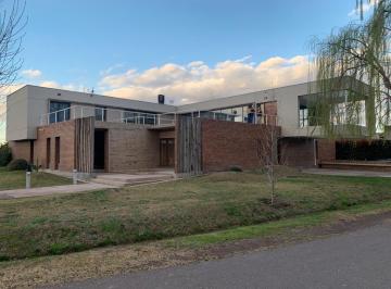 Casa de 10 ambientes, Maipú · Barrio Liceo Country Club II