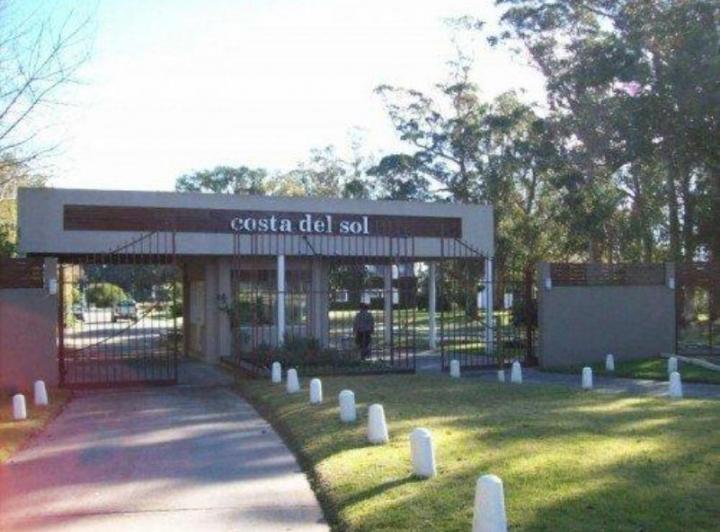 Terreno · 600m²