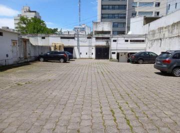 Garage · 600m² · 1 Cochera · Excelente Cochera de 12 m² - Ubicación Zona Centro