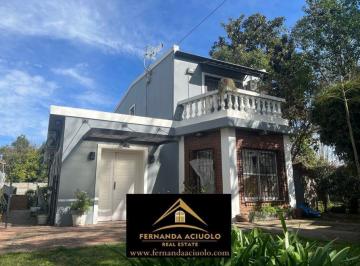 Casa · 150m² · 4 Ambientes · 1 Cochera · Muy Linda Casa en Venta en Barrio Links