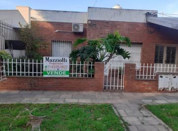 Casa de 4 ambientes, Morón · Casa en Venta Ideal Deposito o Vivienda Multifamiliar, Emprendedores