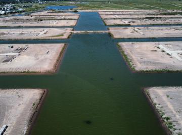 Terreno · 525m² · Lote de 500 m² con Vista Al Canal Interno en Funes Lake