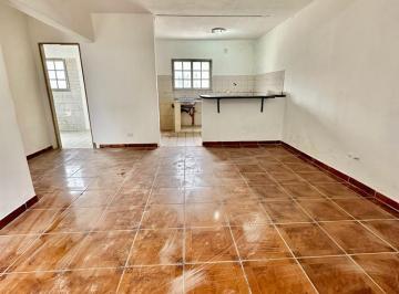 Casa de 3 ambientes, Esteban Echeverría · Alquiler Casa 3 Ambientes con Patio Dueño Directo