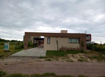 Casa de 4 ambientes, Unquillo · Hermosa Casa en Barrio Cerrado Aires del Nordeste - Unquillo