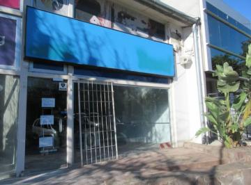 Oficina comercial · 114m² · Venta Local. Bien Ubicado