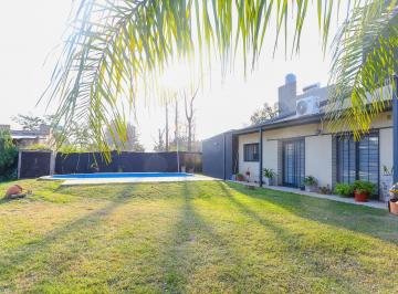 Quinta vacacional · 132m² · 5 Ambientes · 2 Cocheras · Fincas de Rincon Pedro Gonzales 602