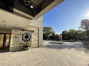 Departamento · 80m² · 3 Ambientes · 2 Cocheras · Departamento en Venta en Canning Park Residence
