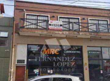 Departamento de 5 ambientes, Quilmes · Excelente Piso en Planta Alta Al Frente