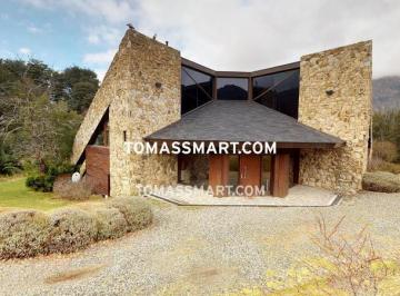 Casa · 400m² · 6 Ambientes · Casa - Arelauquen Golf