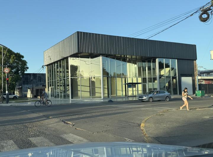 Local comercial · 450m² · 1 Ambiente