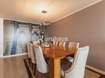 Foto1 · Venta Apartamento Tres Dorm. Punta del Este Edificio Wind Tower