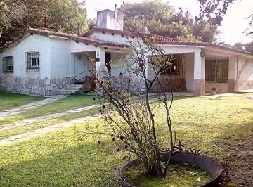 Casa de 3 ambientes, Villa Allende · Oportunidad!casa C/piscina a Reciclar en V. Allende a m Avda Bordereau