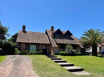 Casa de 5 ambientes, Pinamar · Casa en Alquiler a m del Mar Pinamar