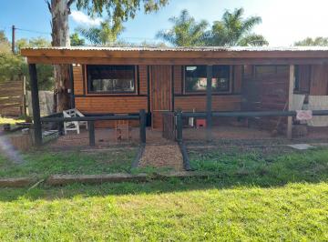 Casa de 3 ambientes, Ezeiza · Alquilo Cabaña Luminosa y Bien Ubicada