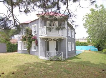 Foto1 · Casa en Venta en La Barra a 3 Cuadras de La Playa, Punta del Este.