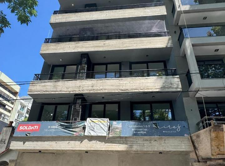 Desarrollo vertical · Aires Migueletes