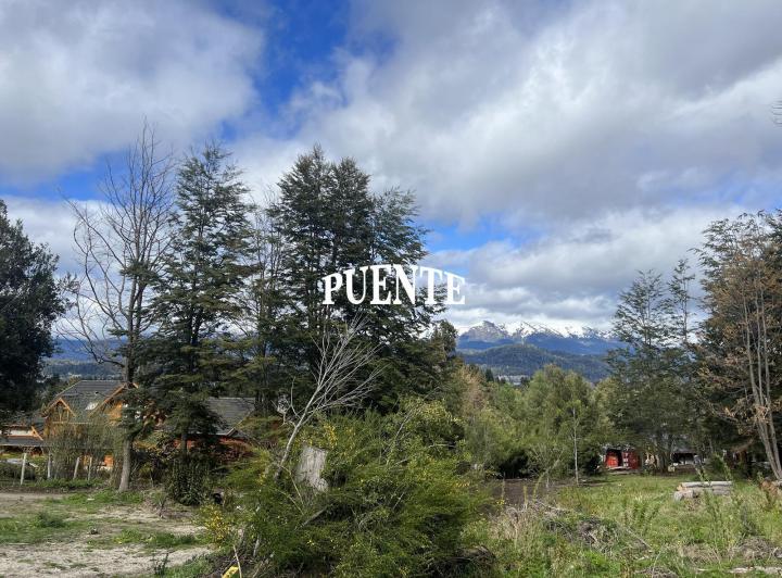 Terreno · 1279m²