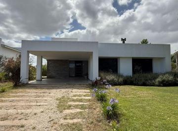 Casa de 5 ambientes, Costa Esmeralda · Casa con Piscina en Alquiler | Costa Esmeralda | Temporada 2025