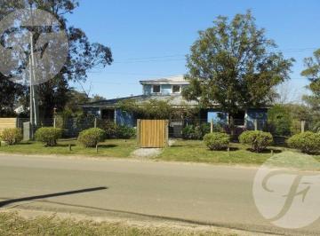 Casa · 180m² · 5 Ambientes · 2 Cocheras · Casa I Punta del Este (La Barra)