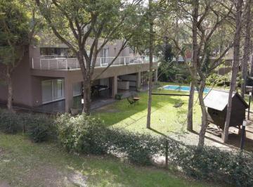 Casa · 280m² · 6 Ambientes · 2 Cocheras · Casa 3 Dorm. Ubicada en Puerto Paraíso | Gral. Lagos