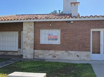 Casa de 6 ambientes, Córdoba · Alquiler Casa 2 Dorm. B Marquez!