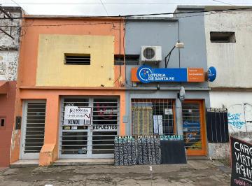 Local comercial · 148m² · Dos Locales en un Mismo Terreno