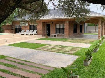 Casa · 240ha · 6 Ambientes · 2 Cocheras · Maistegui 2440 (Garita 17 Funes)