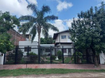 Casa de 7 ambientes, Gualeguaychú · Casa Semi Céntrica - Zona Costanera