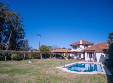 Casa de 5 ambientes, Mar del Plata · Importante Propiedad Sobre Lote de 942 m² en Parque Luro