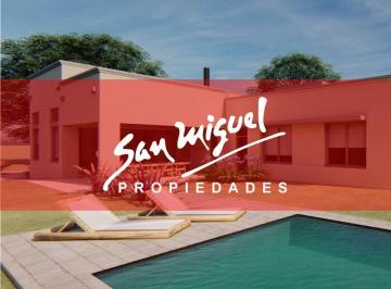 Casa · 177m² · 4 Ambientes · 1 Cochera · Venta Casa 4 Ambientes Miralagos II