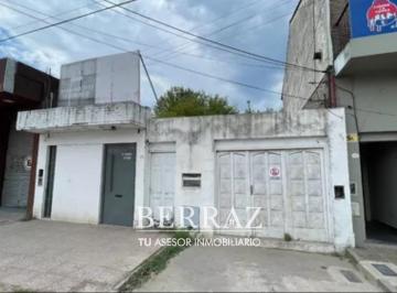 Local comercial · 168m² · 1 Cochera · Local Venta en Maschwitz Lote de 235,59 m²