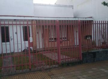 KNK-KNK-4201_2 · Oportunidad! Venta de Casa 3 Amb en Zona Villa Maipu