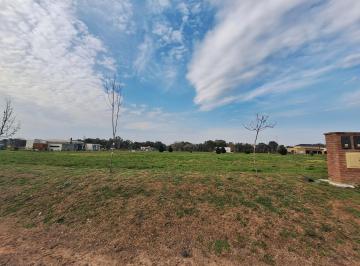 Terreno · 1100m² · Lote en Venta