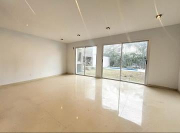 Casa · 130m² · 6 Ambientes · 1 Cochera · Altos de Manantiales Duplex en Venta 3 Dorm. y Pileta