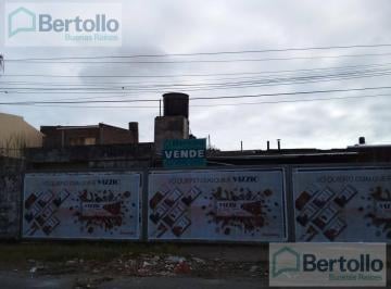 Local comercial · 600m² · 5 Ambientes · 1 Cochera · Venta - Terreno 867 m² - Sanchez de Bustamante 1974 - Tiro Suizo