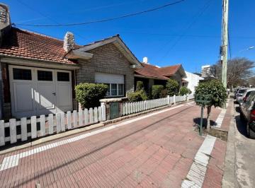 Imagen1 · Casa 3 Ambientes con Jardín y Cochera Chauvin