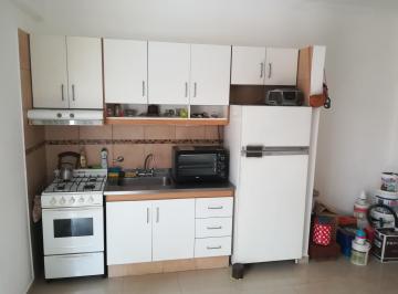 Departamento de 2 ambientes, Monte Castro · Venta de Depto de 2 Amb. con Patio y Lavadero en Monte Castro
