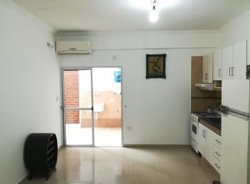 Departamento de 2 ambientes, Monte Castro · Venta de Depto de 2 Amb. con Patio y Lavadero en Monte Castro