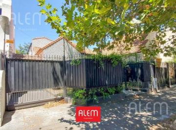Casa · 240m² · 5 Ambientes · 6 Cocheras · Casa en Venta Alem 400 - Lomas de Zamora