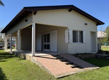 Casa · 106m² · 3 Ambientes · 2 Cocheras · Casa en Venta en Colón Entre Ríos