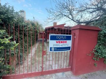 Casa · 200m² · 3 Dormitorios · 2 Cocheras · Casa en Venta - Parque Velez Sarsfield