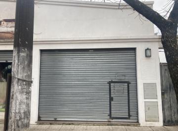 Local comercial · 28m² · 2 Ambientes · Roldán - Local Urbano con Baño