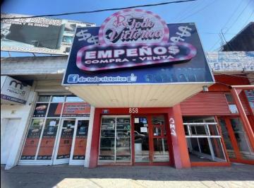 Local comercial · 382m² · 7 Cocheras · Local Comercial en Moreno